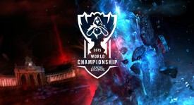 BLG力克TES斩获LPL年度总冠军，Knight阿卡丽游龙定乾坤捧起银龙杯